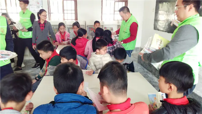 Birds fly and need wings - public welfare is on the way, and Vic has been taking action (4)db7