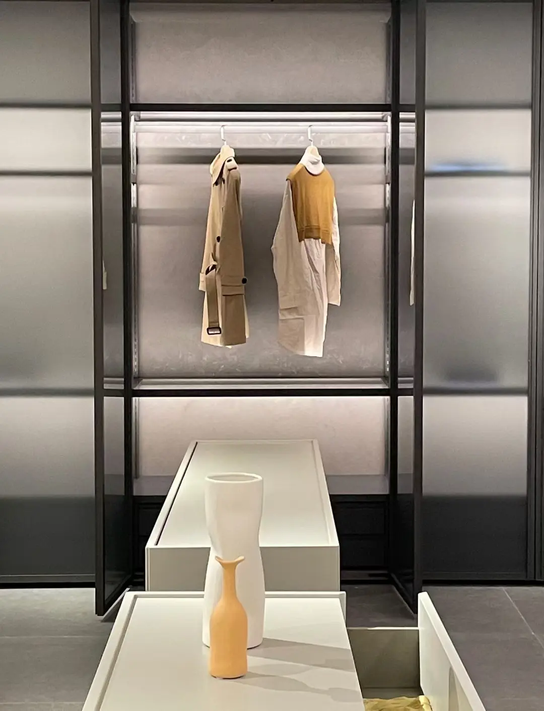 mmexport1688398477679