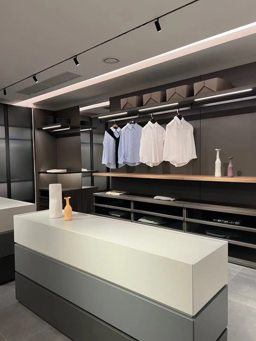 mmexport1688398460959